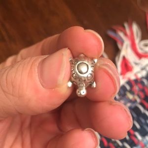 Pandora bead